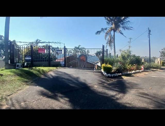 4 BEDROOM HOUSE FOR SALE IN SHALLCROSS